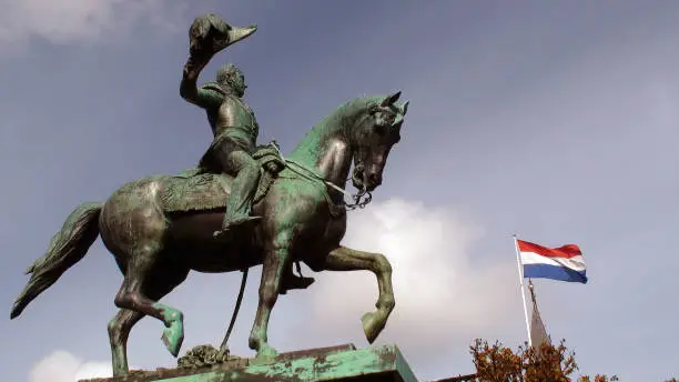 Kunstwerken in de buurt vanAmsterdam Kunstwerken in de buurt vanAmsterdam