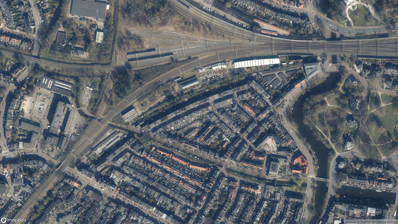 Satellietfoto 2013AC Haarlem