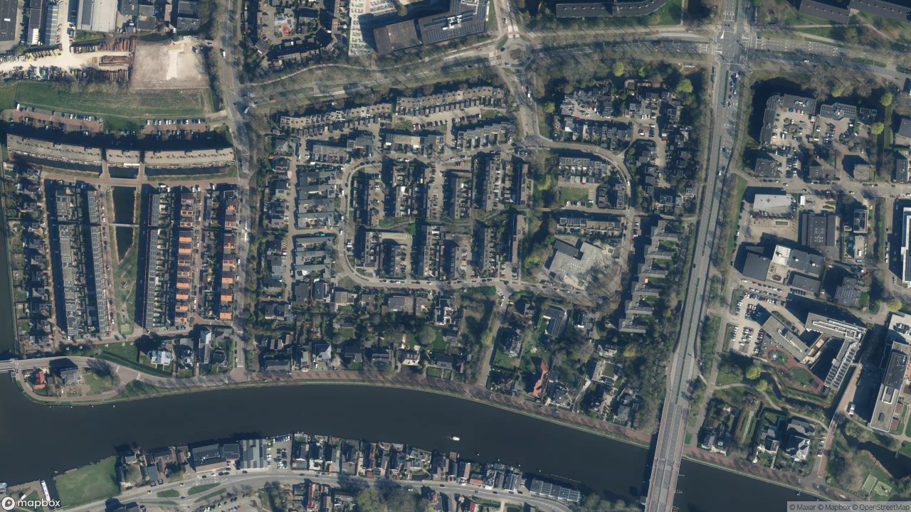Satellietfoto 2401AD Alphen aan den Rijn