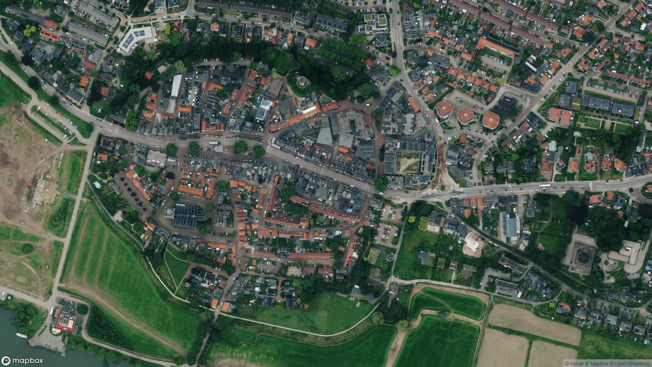 Satellietfoto 3911JE Rhenen