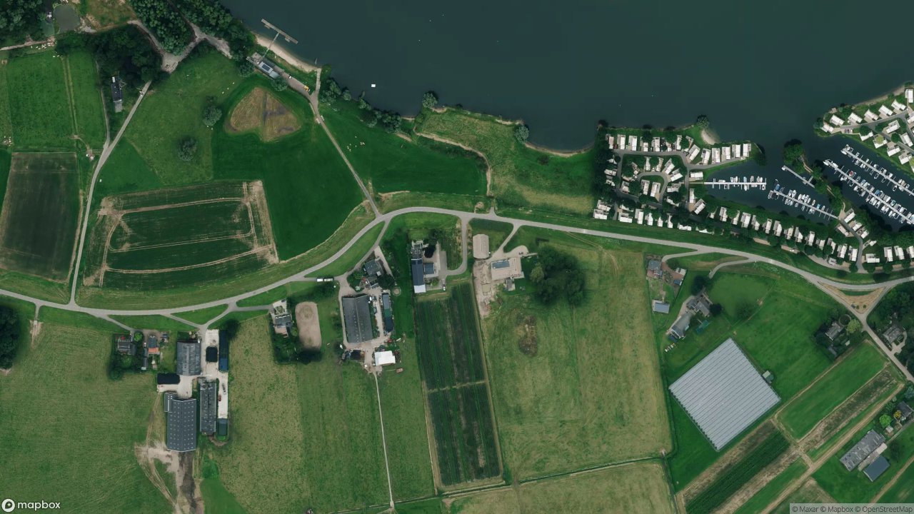 Satellietfoto 4021AH Maurik