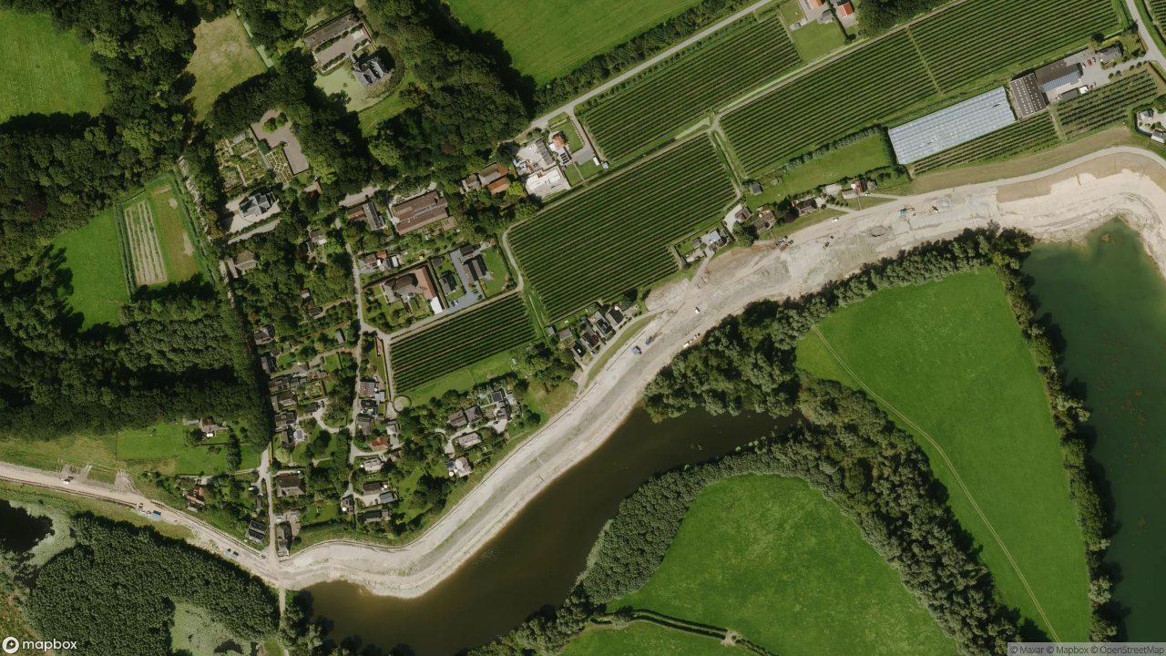Satellietfoto 4182EN Neerijnen