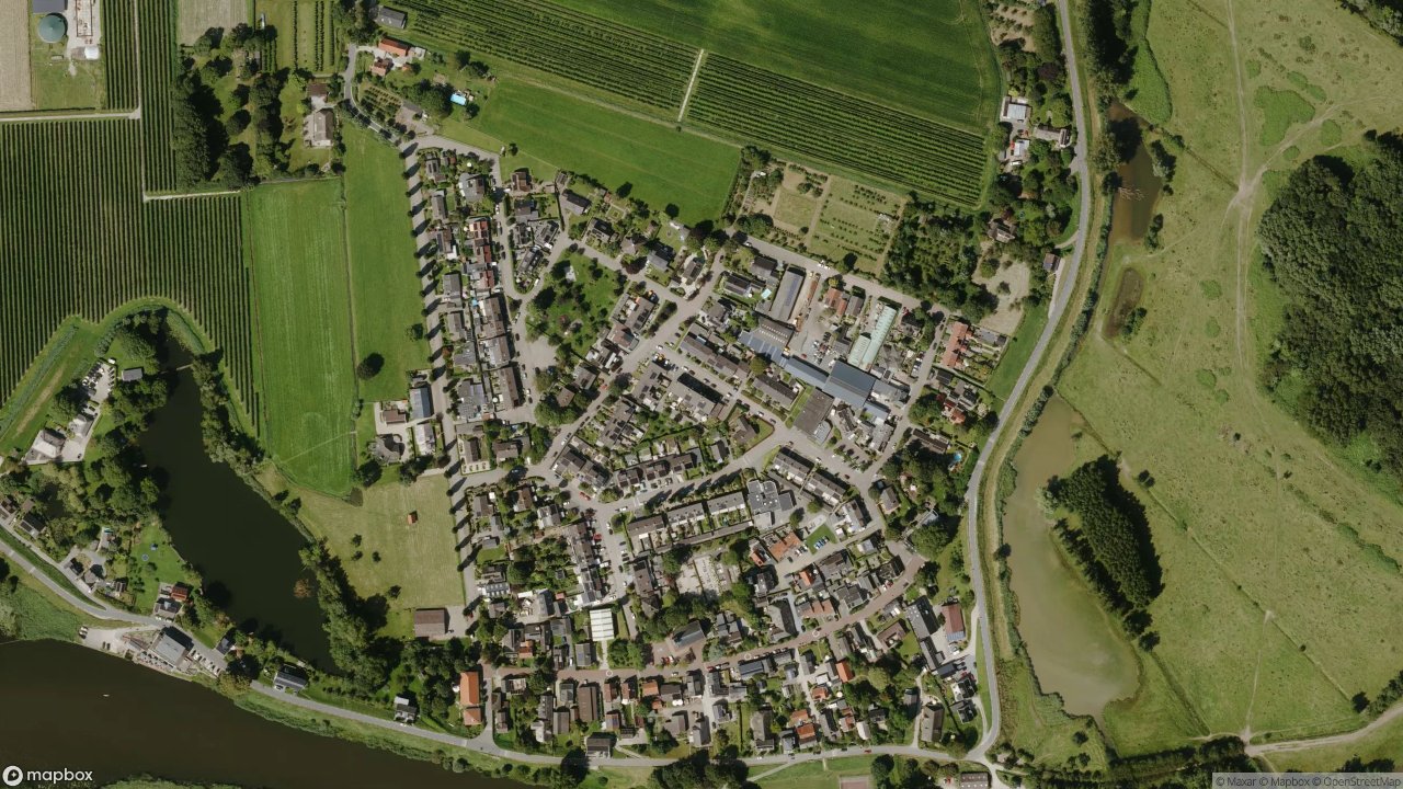 Satellietfoto 4247EB Kedichem