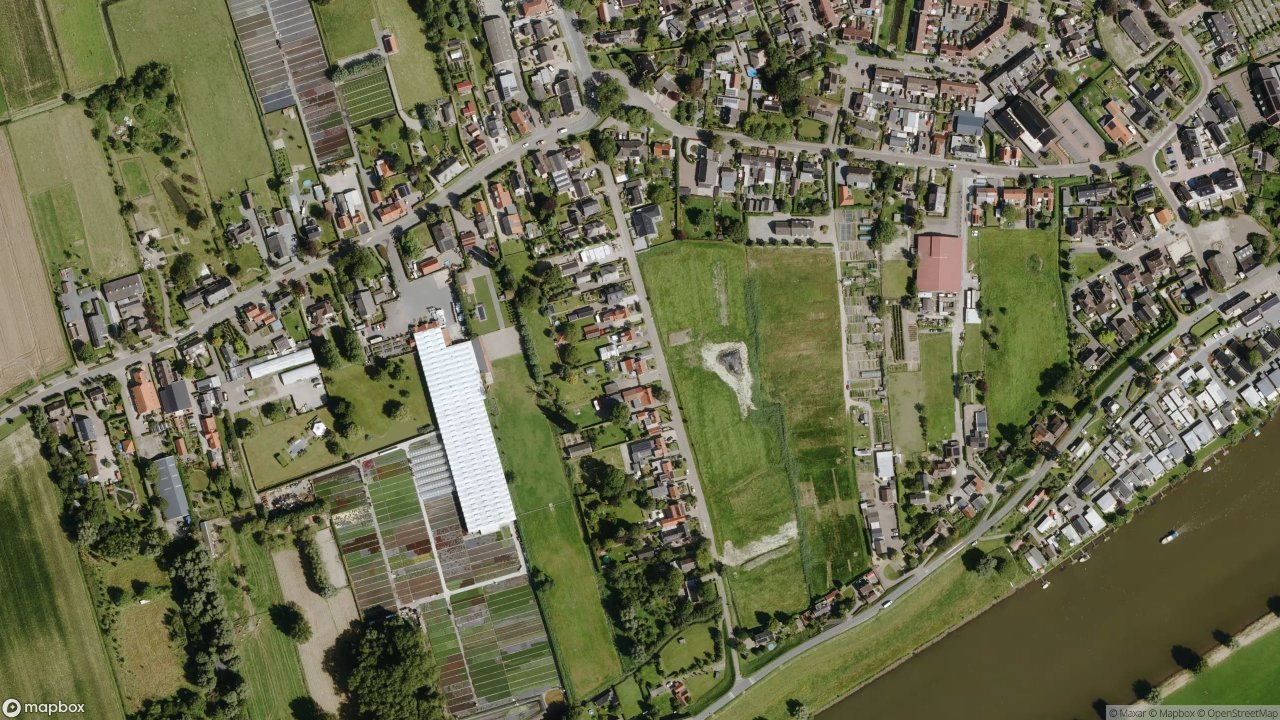 Satellietfoto 4261AB Wijk en Aalburg