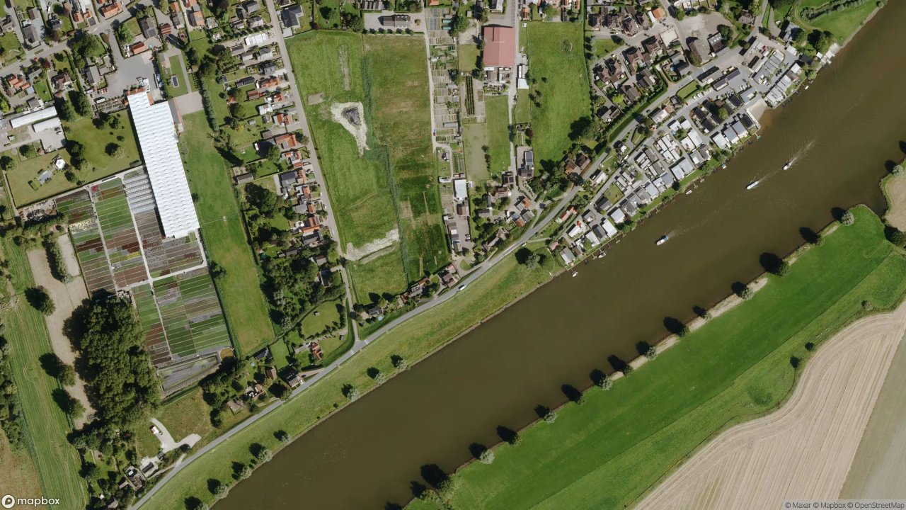 Satellietfoto 4261AC Wijk en Aalburg