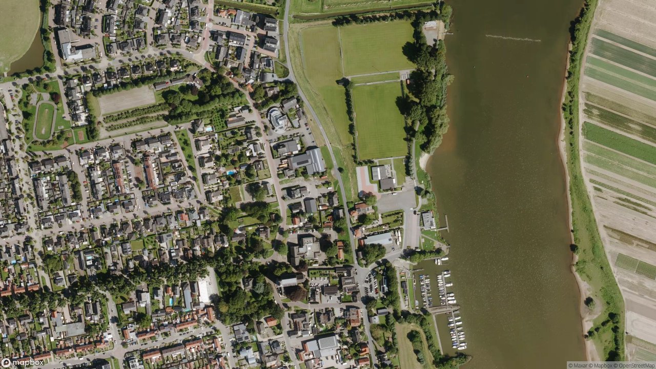 Satellietfoto 4261AG Wijk en Aalburg