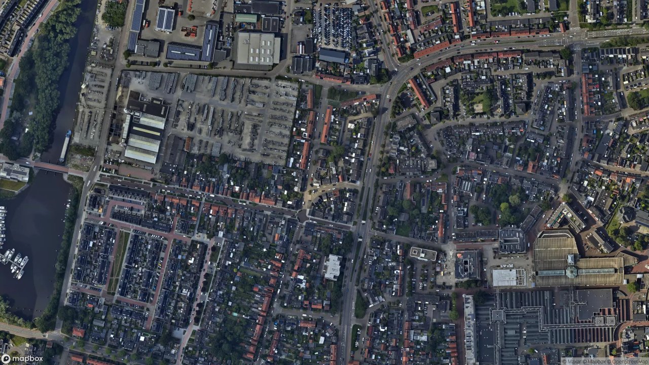 Satellietfoto 4905AJ Oosterhout