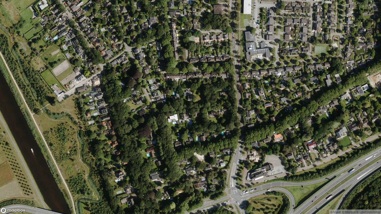 Satellietfoto 5242AJ Rosmalen