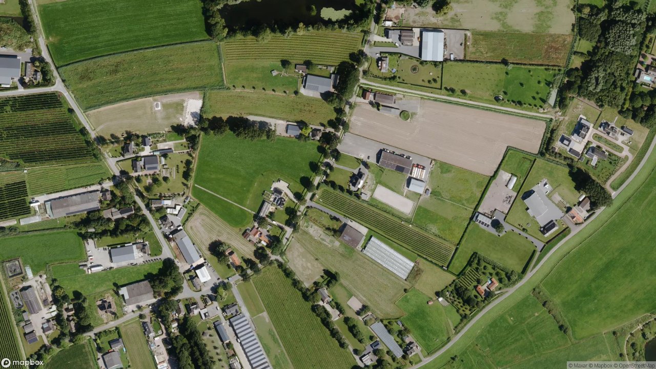 Satellietfoto 5333PA Hoenzadriel