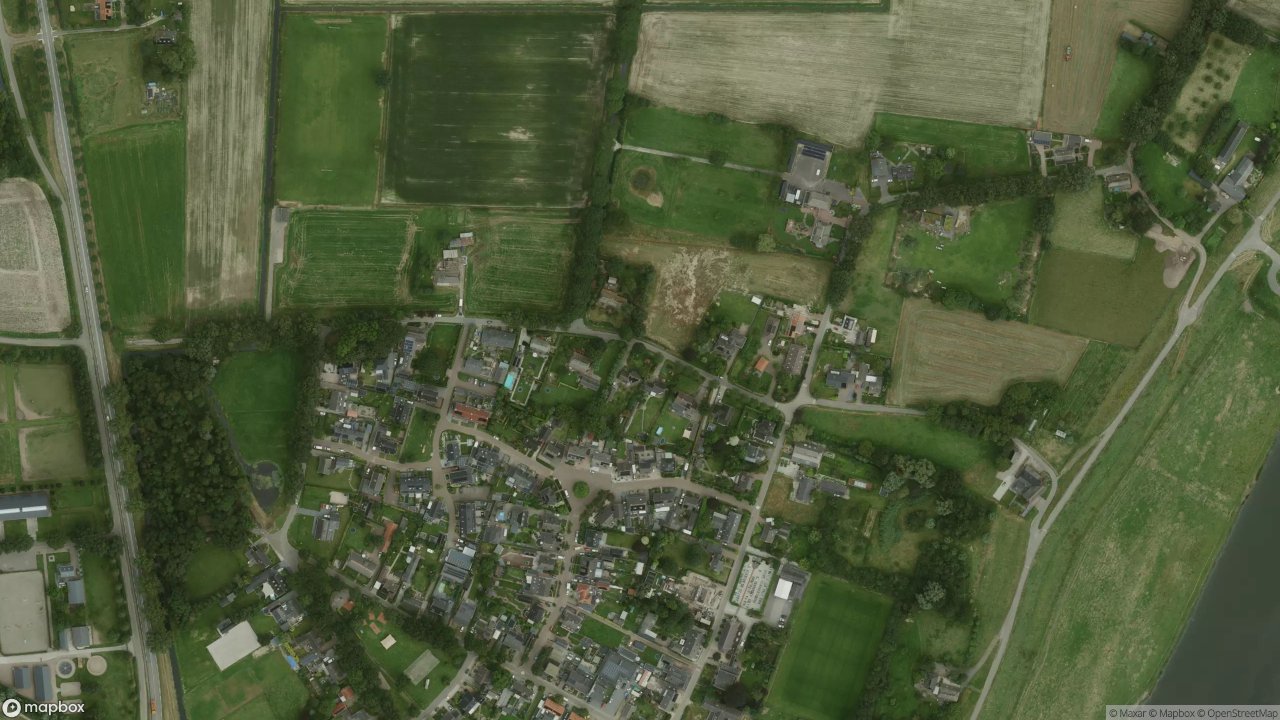 Satellietfoto 5357PA Overlangel