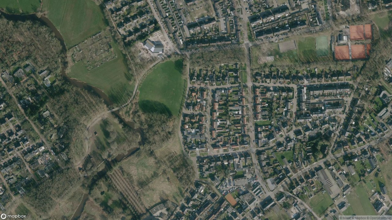 Satellietfoto 5694AM Son en Breugel