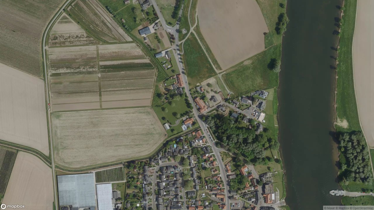 Satellietfoto 5872AK Broekhuizen