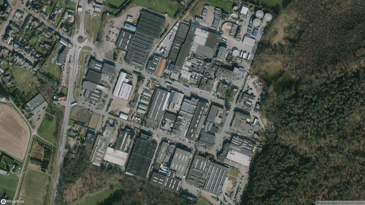 Satellietfoto 5943AD Lomm