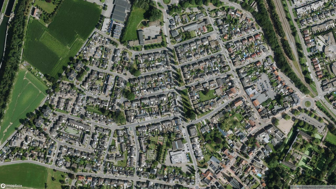 Satellietfoto 6121JH Born