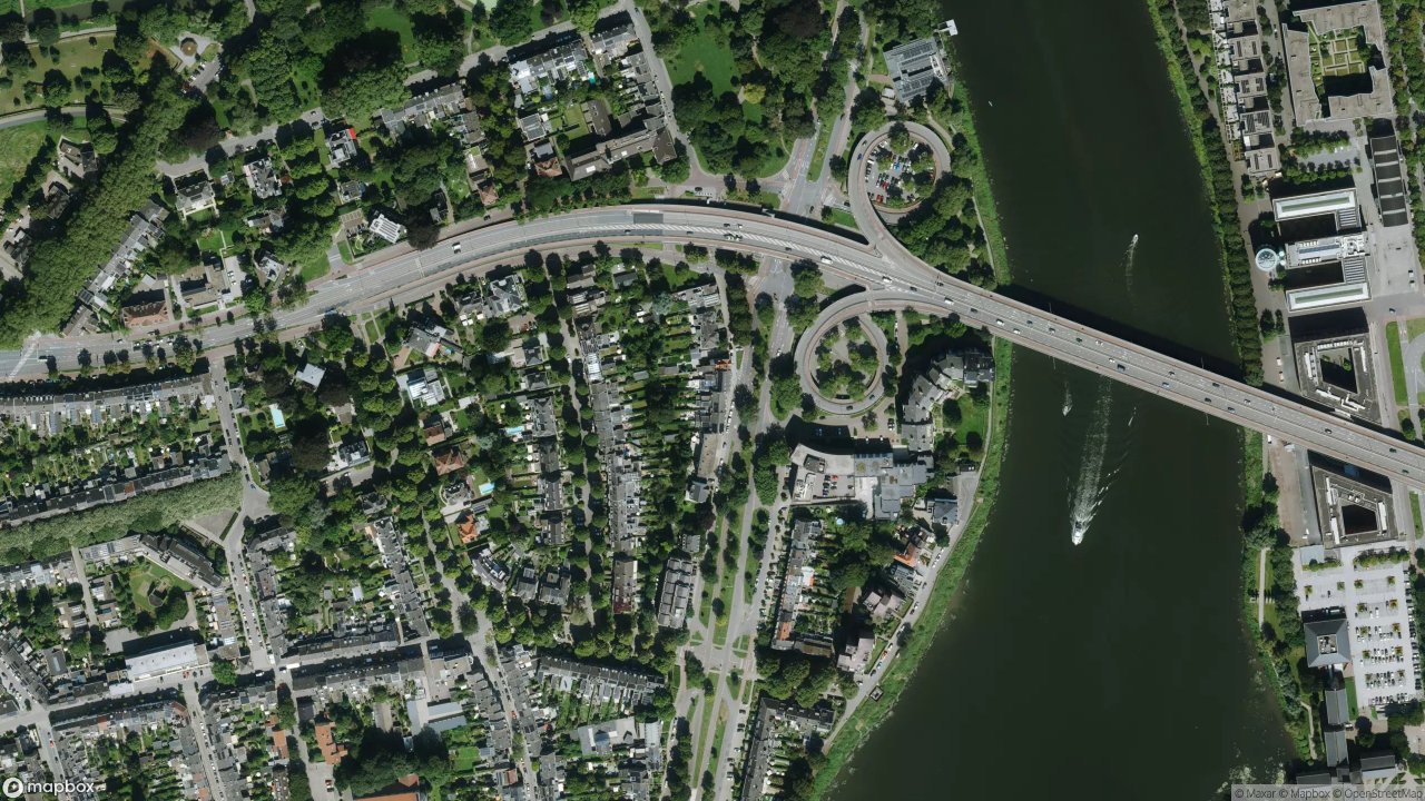 Satellietfoto 6212AC Maastricht