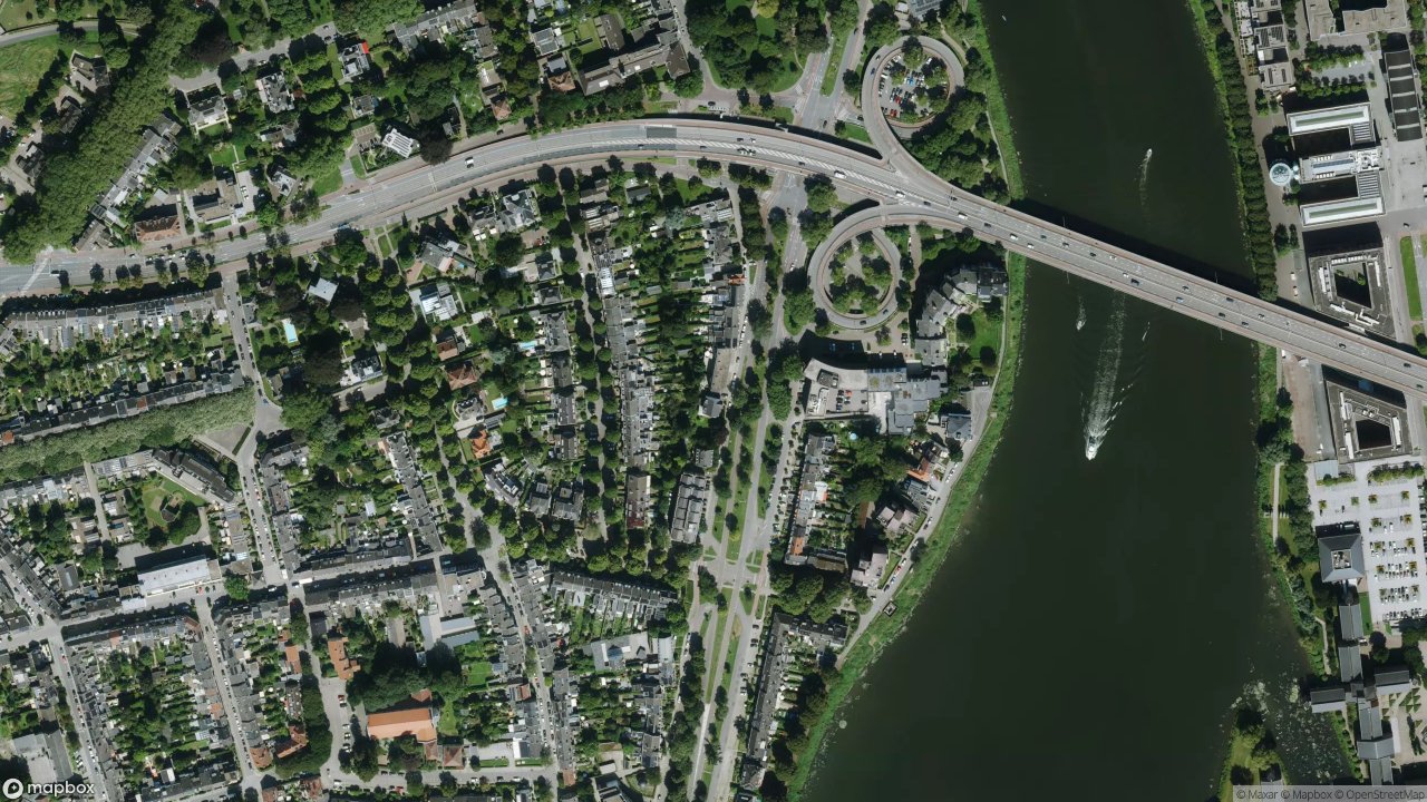 Satellietfoto 6212AD Maastricht