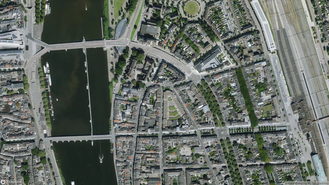 Satellietfoto 6221AC Maastricht