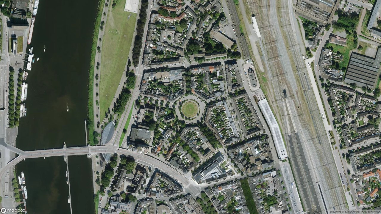 Satellietfoto 6221AM Maastricht