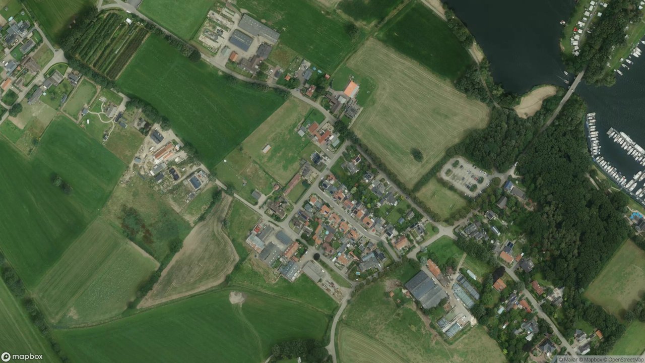 Satellietfoto 6587AG Middelaar