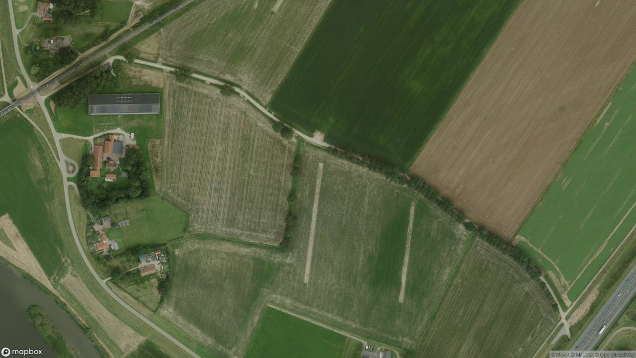 Satellietfoto 6606KE Niftrik