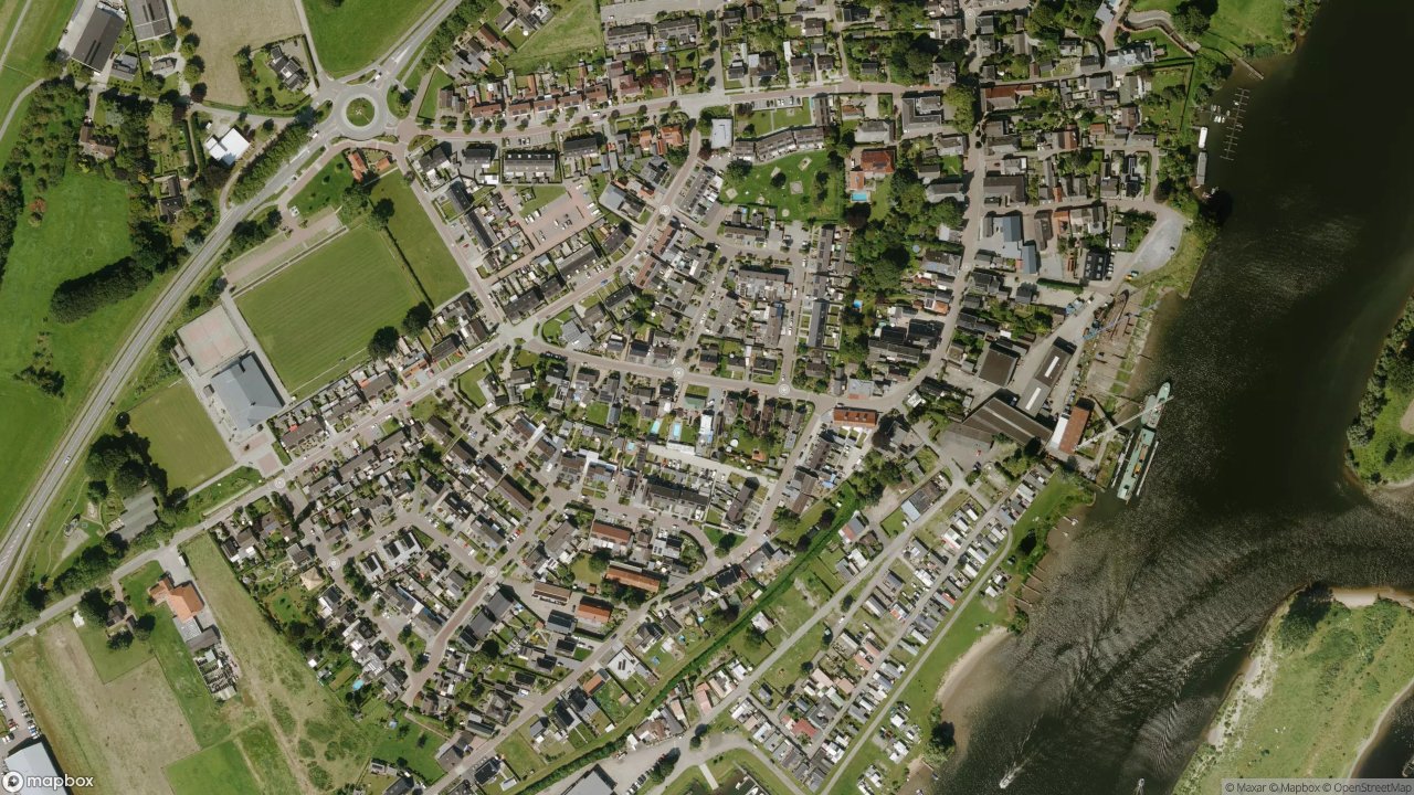 Satellietfoto 6624AC Heerewaarden