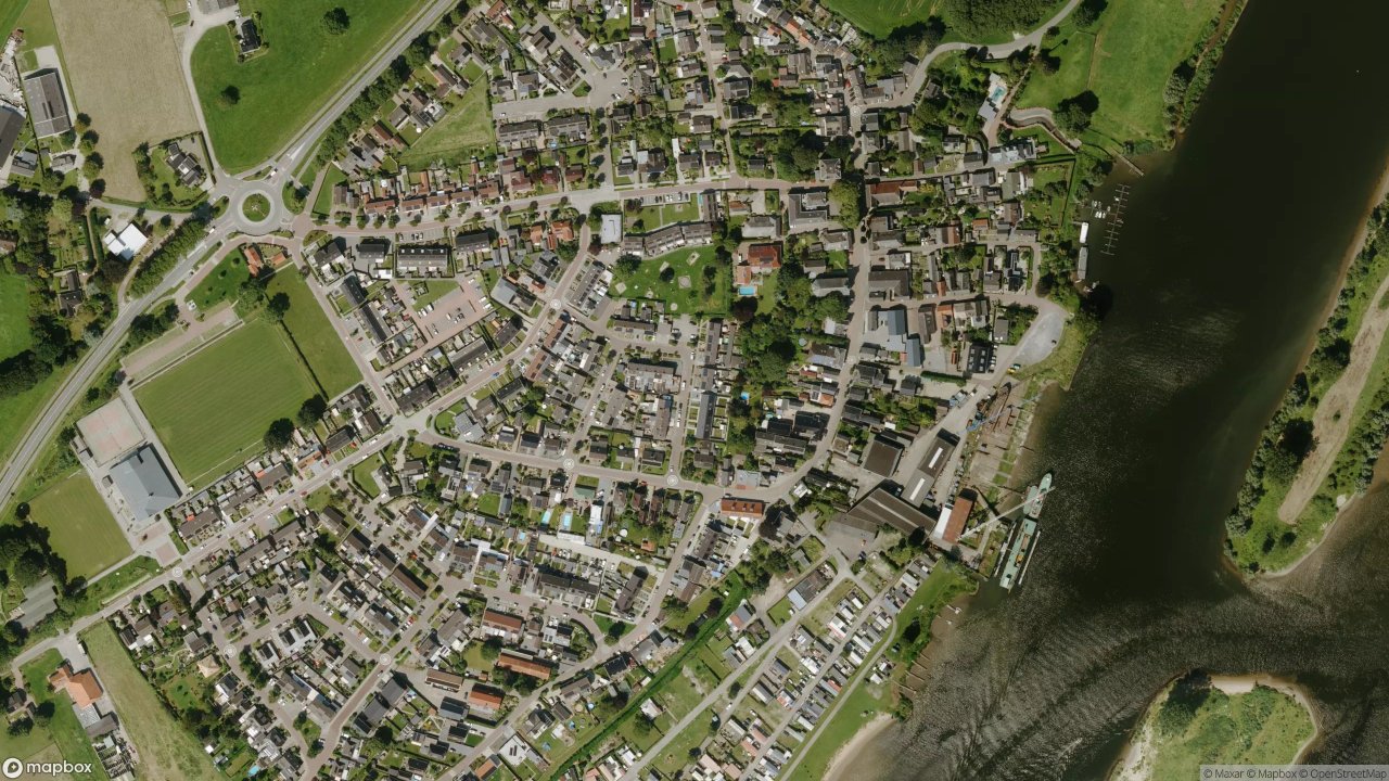 Satellietfoto 6624AE Heerewaarden