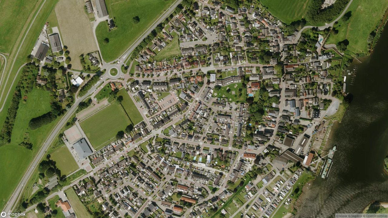 Satellietfoto 6624AJ Heerewaarden