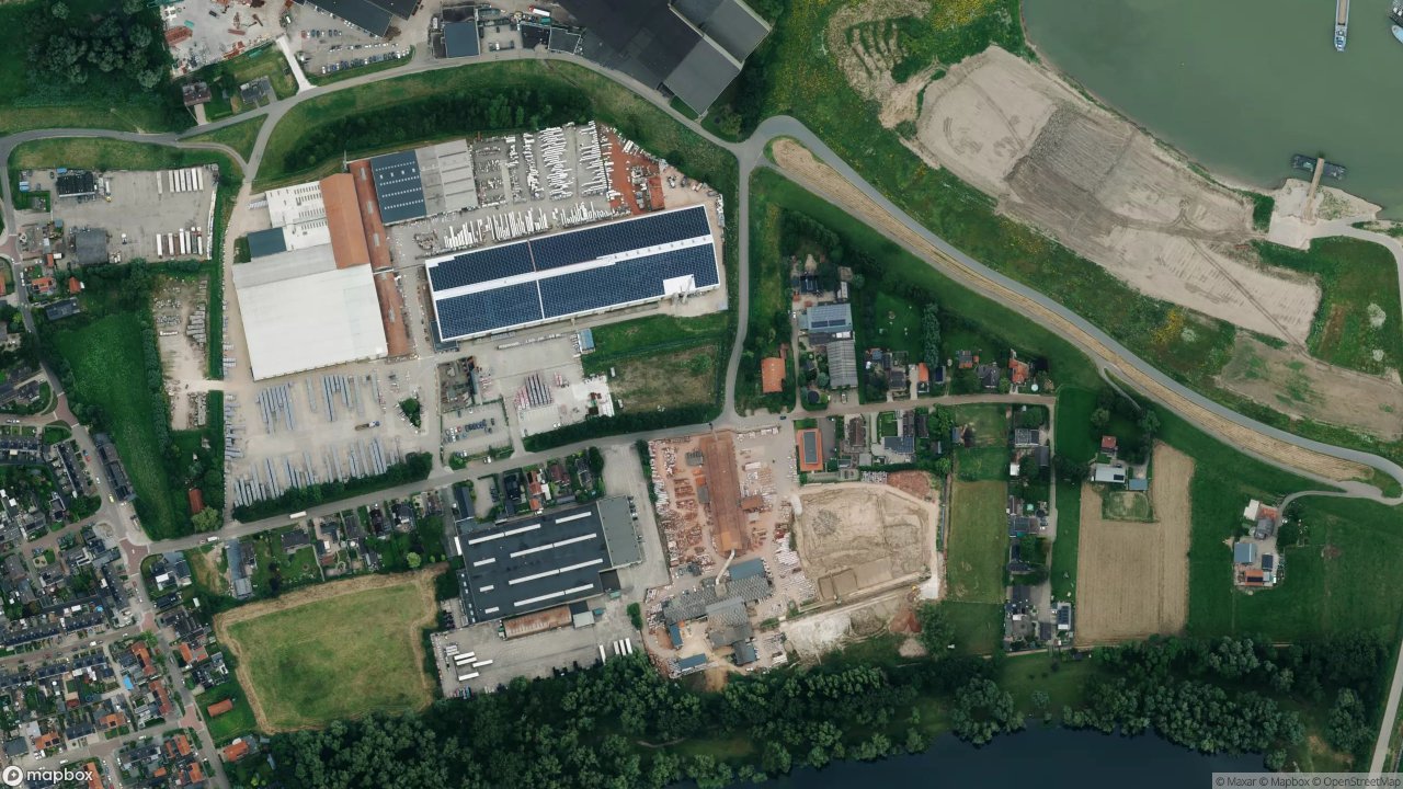 Satellietfoto 6653AD Deest