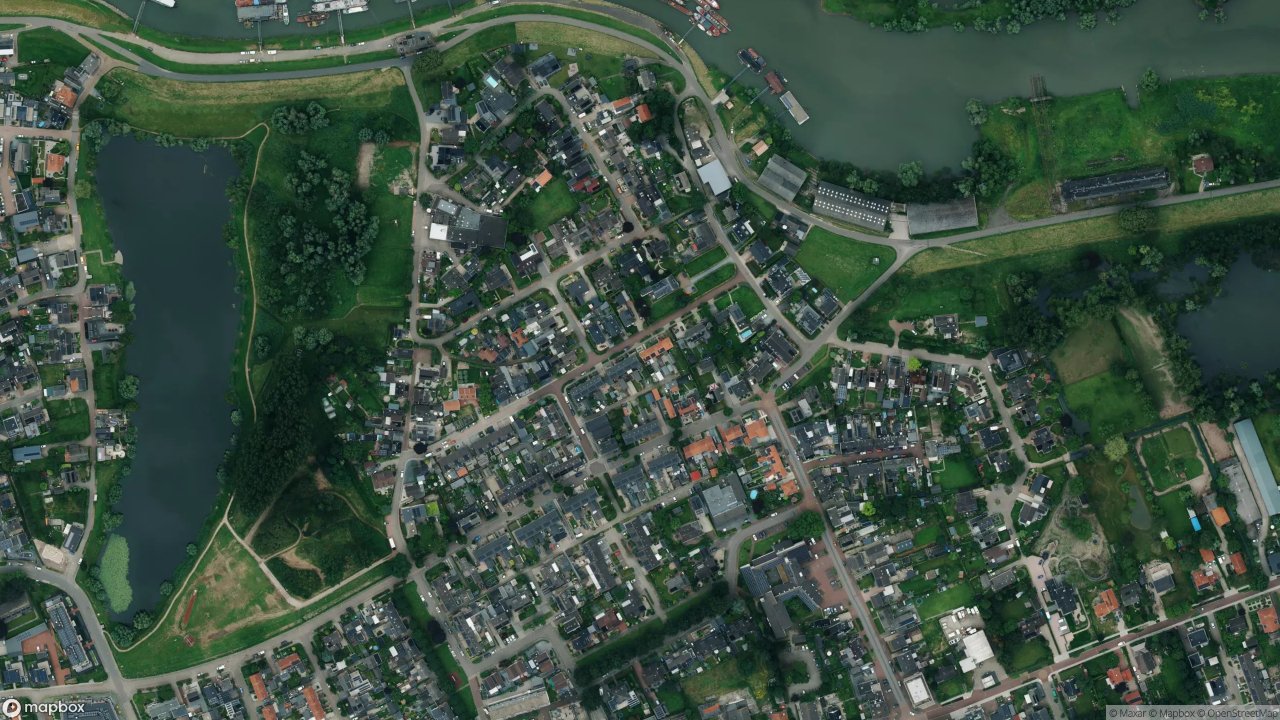 Satellietfoto 6658AL Beneden-Leeuwen