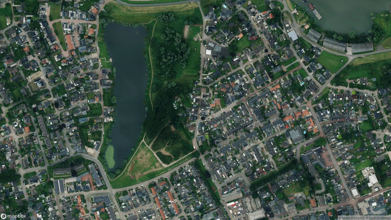 Satellietfoto 6658AR Beneden-Leeuwen