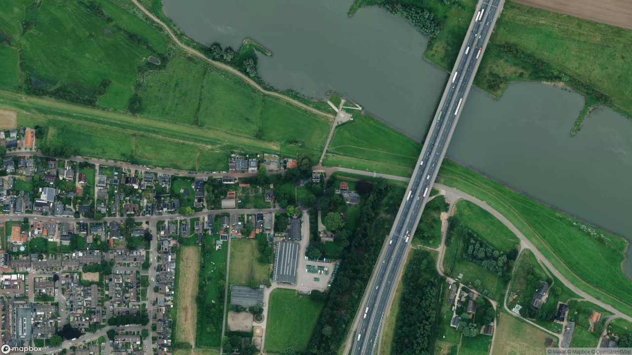 Satellietfoto 6666AA Heteren
