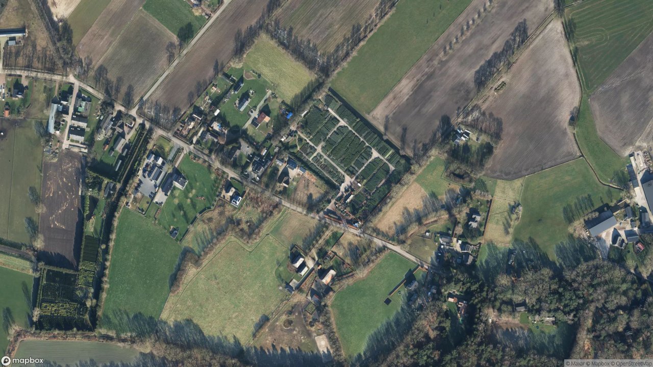 Satellietfoto 6733BN Wekerom