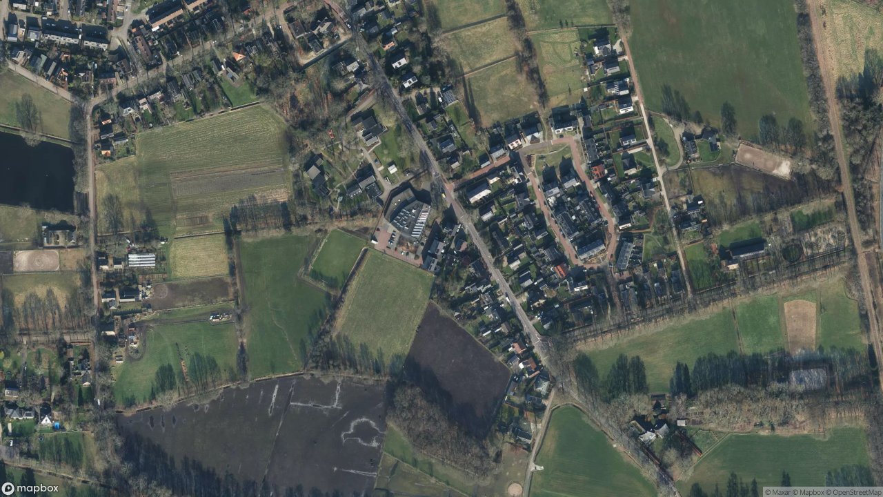 Satellietfoto 6957AB Laag-Soeren