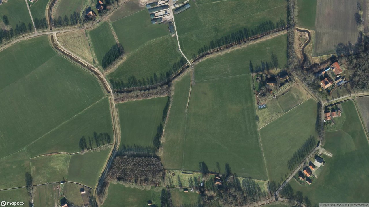 Satellietfoto 7157BL Rekken