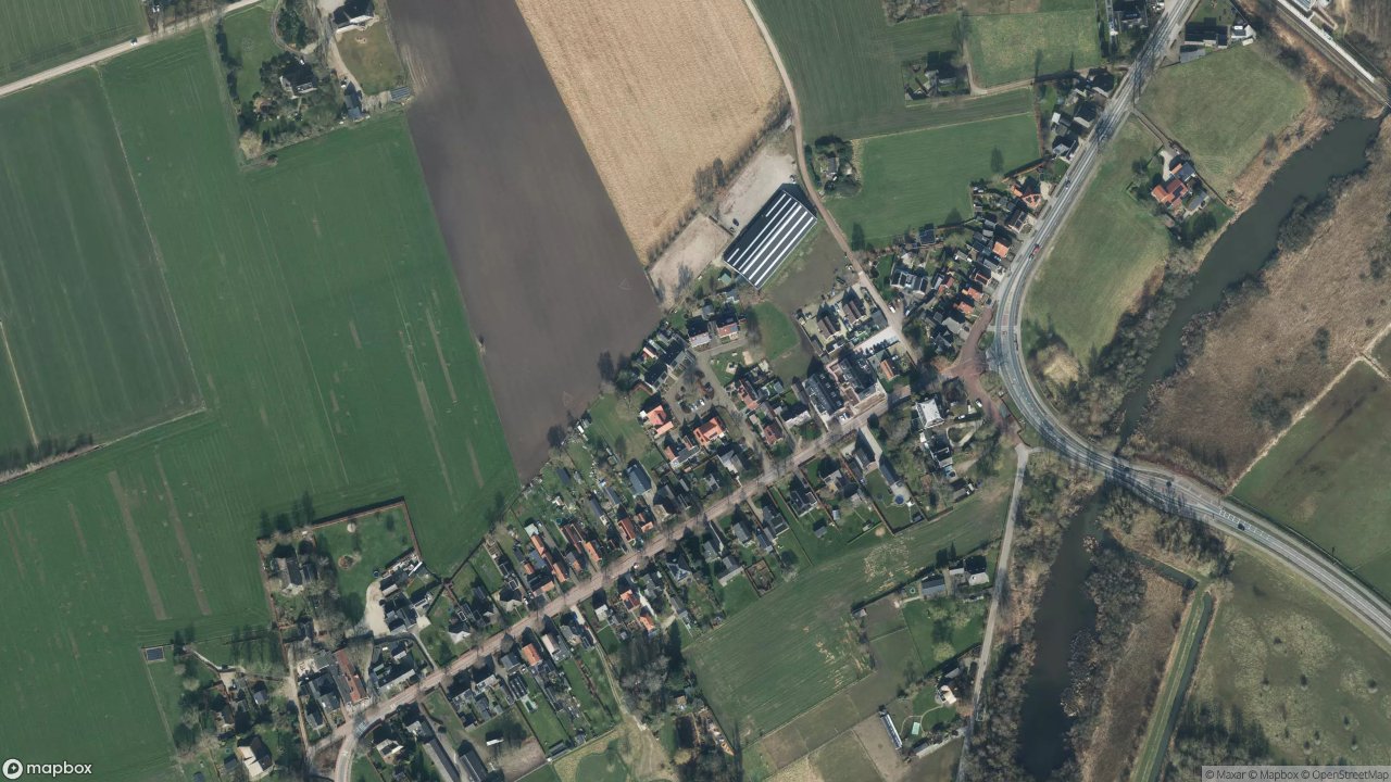 Satellietfoto 7399AM Empe