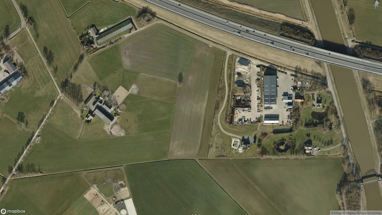 Satellietfoto 7627LA Bornerbroek