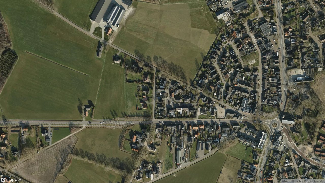 Satellietfoto 7627LR Bornerbroek
