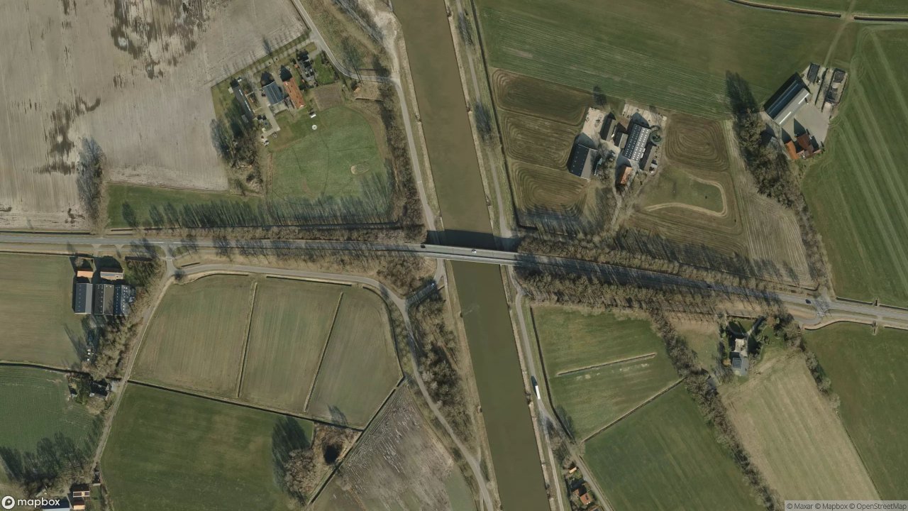 Satellietfoto 7627LV Bornerbroek