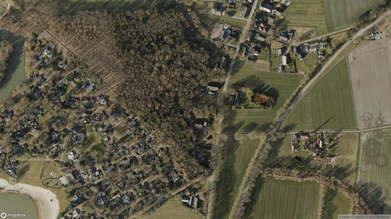 Satellietfoto 7843PE Erm