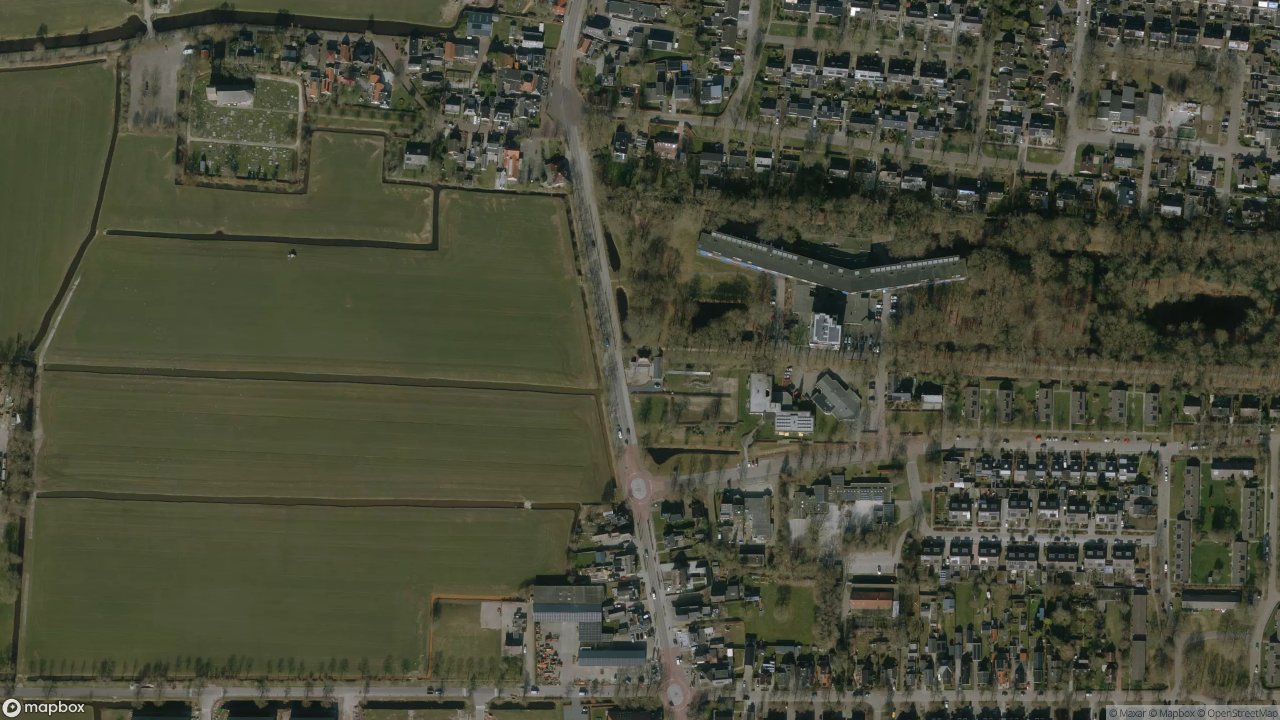 Satellietfoto 9062EG Oentsjerk