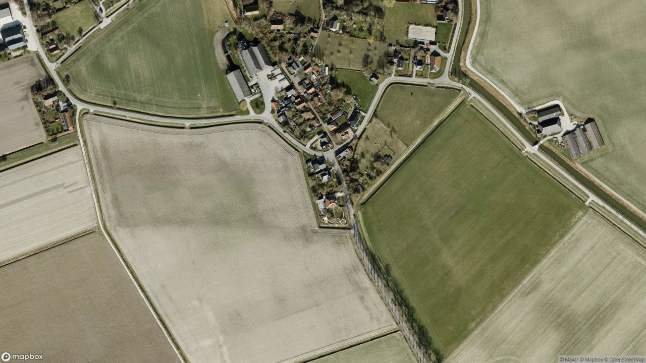 Satellietfoto 9913PE Eenum